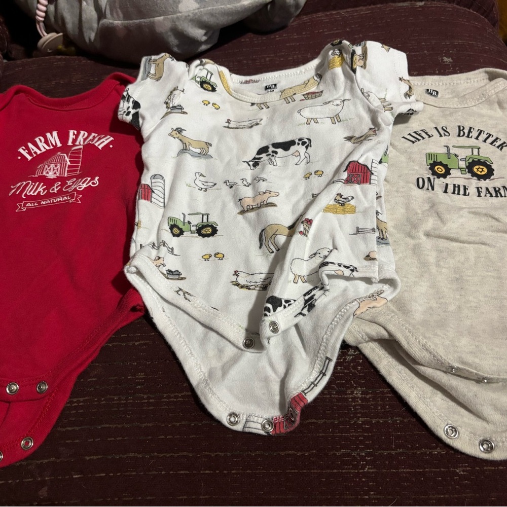 3/6 Month Set Of 3 Hudson Baby Onesies Farm Theme